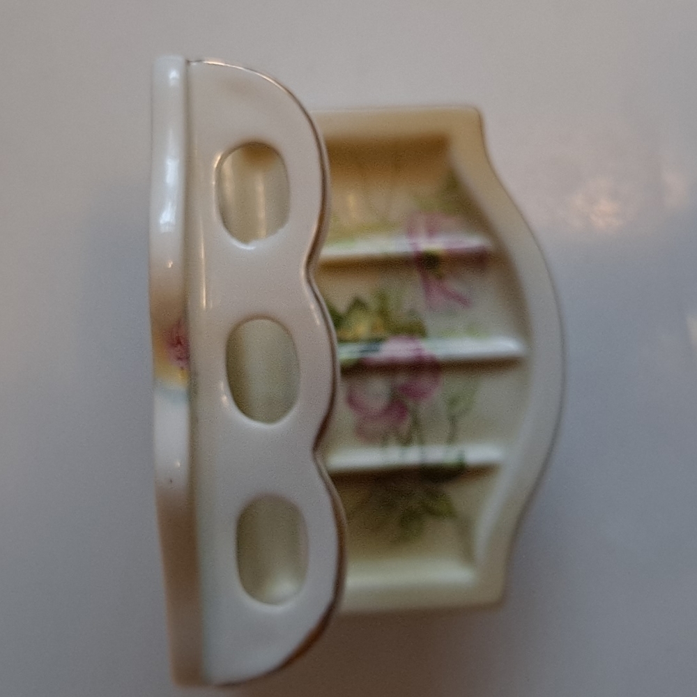 Toothbrush/Soap Holder - Picture 9 of 11